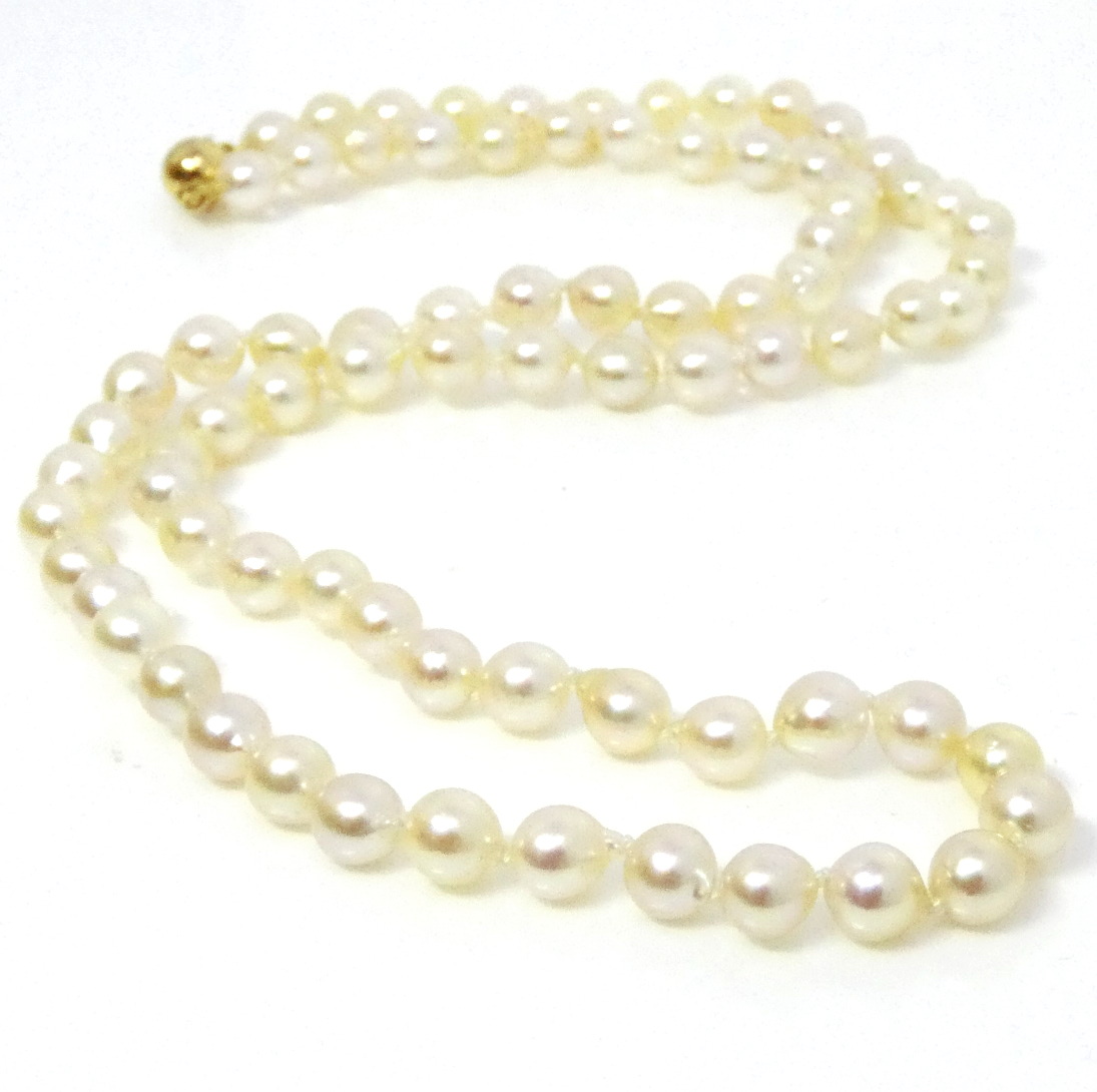 Gold Akoya Roundish Pearls Necklace